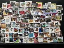 Francobolli GB 100 diversi