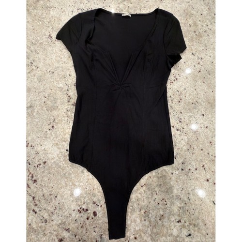 Body intimaly free people - body,