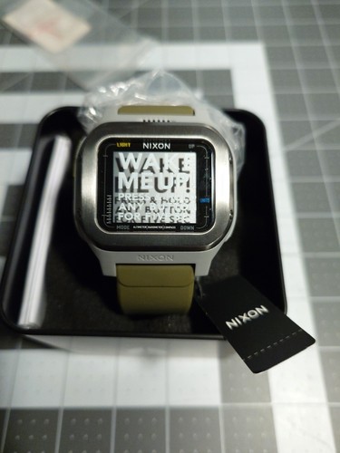 Nixon regulus expedition con - regulus,