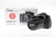 CANON EOS 70D con EF-S