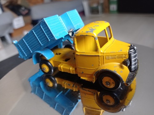 Camion bedford dinky toys - bedford,