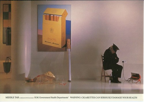 Art gallery guard cigarettes - gallery,
