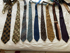 Lotto 19 cravatte, Carven