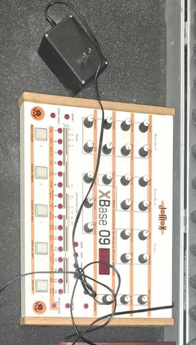 Jomox xbase modulo synth - 09,
