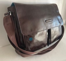 Stupenda  messenger blue square  pelle vitello  capiente marrone   Piquadro