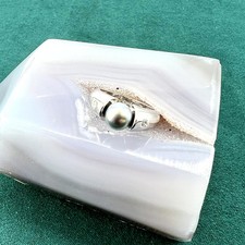 Bague en argent et perle de