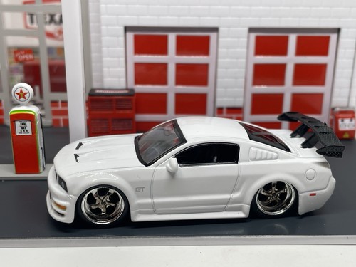 Diorama ford mustang - diorama, gt