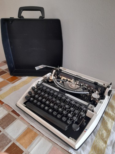 Macchina scrivere triumph - macchina,