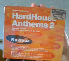 Nukleuz Presentz - Hard House