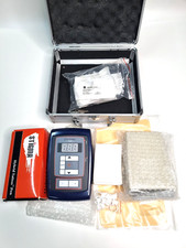 Alimentatore per tatuaggi