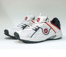 SCARPE DA CRICKET SPORTIVE SS