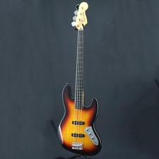 Squier By Fender Basso Jazz