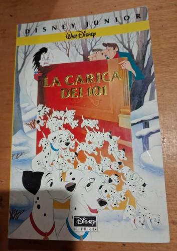 Libro romanzo carica dei - libro,