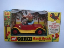 C1971 VINTAGE CORGI COMICS N.808 SPAZZOLA BASILICO E LA SUA AUTO GIOCATTOLO IN SCATOLA IN PERFETTE CONDIZIONI