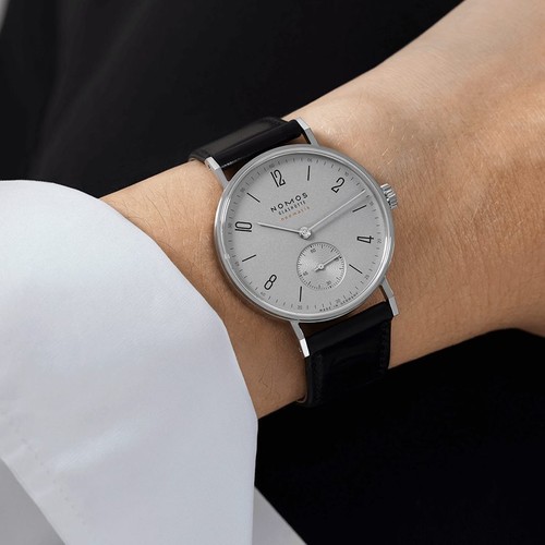 Nomos glashütte tangente - nomos,