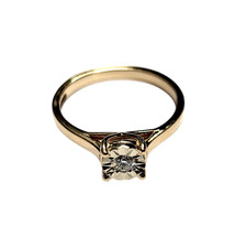 Anello Solitario In Oro Giallo