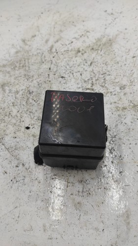 Scatola porta fusibili - porta,