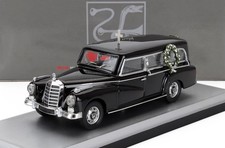 RIO 1/43 MERCEDES 300D HEARSE