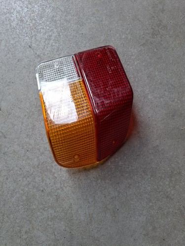 Plastica fanale posteriore - plastica,
