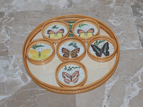 Vassoio rotondo con farfalle - con,