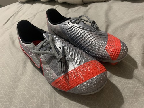 Nuovi tacchetti calcio - tacchetti,