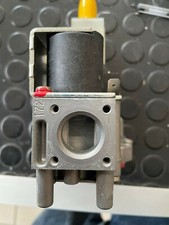 VALVOLA A GAS HONEYWELL VK4115M 2047 2