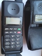 Vecchio cellulare retrò