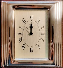 Orologio da tavolo in legno