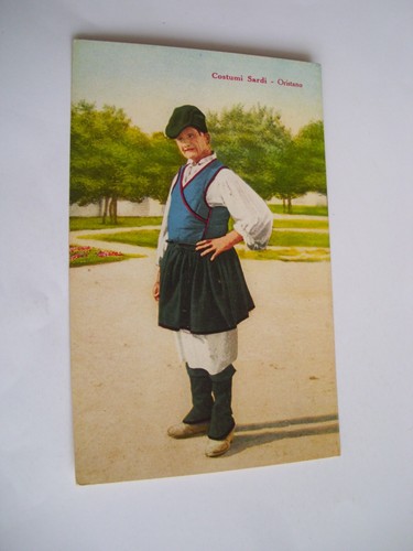 Oristano costumi sardi - -,