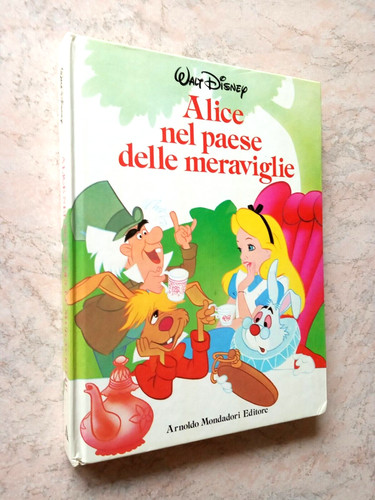 Walt disney alice - disney, paese
