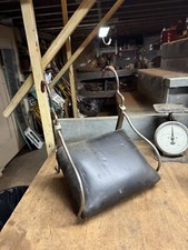 Antica vecchia sedia da