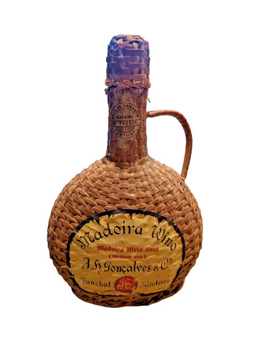 Vecchia bottiglia vuota