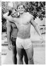 AUYP1-0012-NU-MASCHILE - Uomini A Metà Nudi