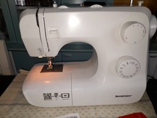 macchina per cucire usata Silvercrest, ottime condizioni funziona perfettamente 