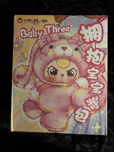 Baby three 400 abbracciante - three,