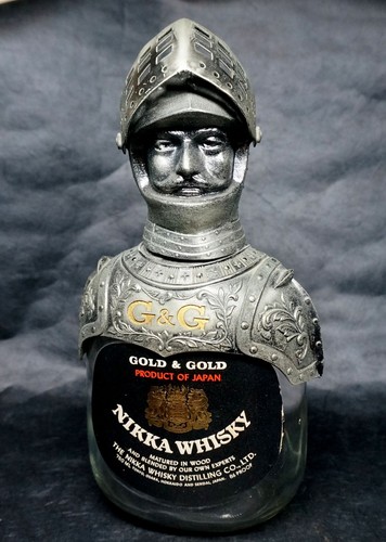 Nikka whisky knight - knight, metal