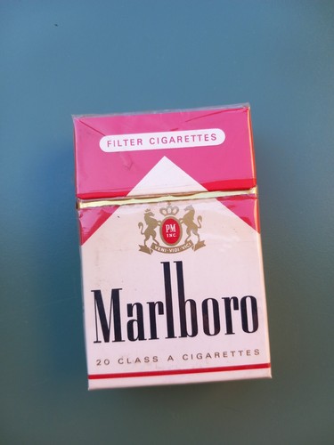 Pacchetti malboro anni 80 - anni,