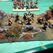 Indiani del bosco in metallo