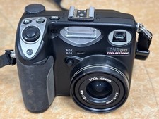 Nikon Coolpix 5000 fotocamera digitale 5 MP scatto punto compatto fotografia retrò