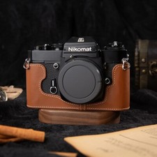 Custodia mezza fotocamera in