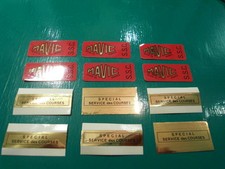 Decalcomanie/adesivi per