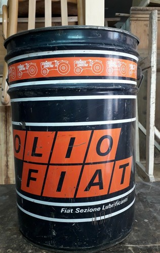 Bidone latta vintage olio fiat - latta,