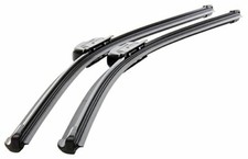 COPPIA SPAZZOLE TERGICRISTALLO ANTERIORI IN GOMMA LAMPA RENAULT KANGOO 2008>2020