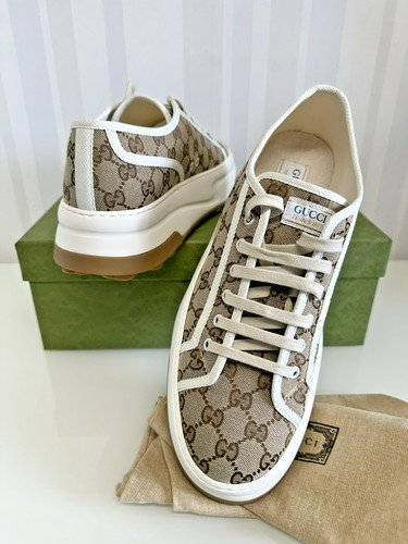 Gucci sneaker tennis treck