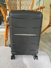 Samsonite Outline Pro 22 x 14