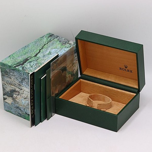 Rolex watch box case green - case,