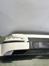 0119AAW00400N paraurti anteriore per MAHINDRA XUV500 (09/12-08/19) 2012 Usato