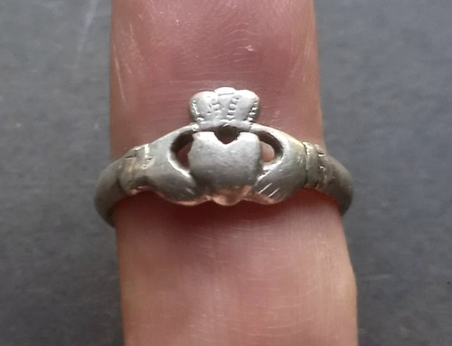 Anello claddagh irlandese - claddagh, in