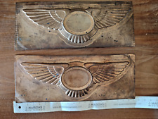 BENTLEY LOGO SIGLA EMBLEMA FREGIO STEMMA SCRITTA TARGHETTA SCUDO METALLO MOTO