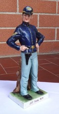 Statua porcellana CAPODIMONTE BRUNO MERLI Sergente Nordista USA Guerra Civile